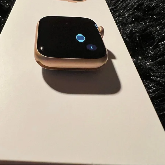 Apple Smart Watch Series 6 GOLD 40MM GPS ALUMINUM BOX BAND BUMPERS IMPECCABLE - Picture 14 of 16